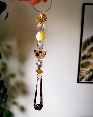 Suncatcher medium Spring-  bunter moderner Sonnenfänger mit Regenbogenkristallen