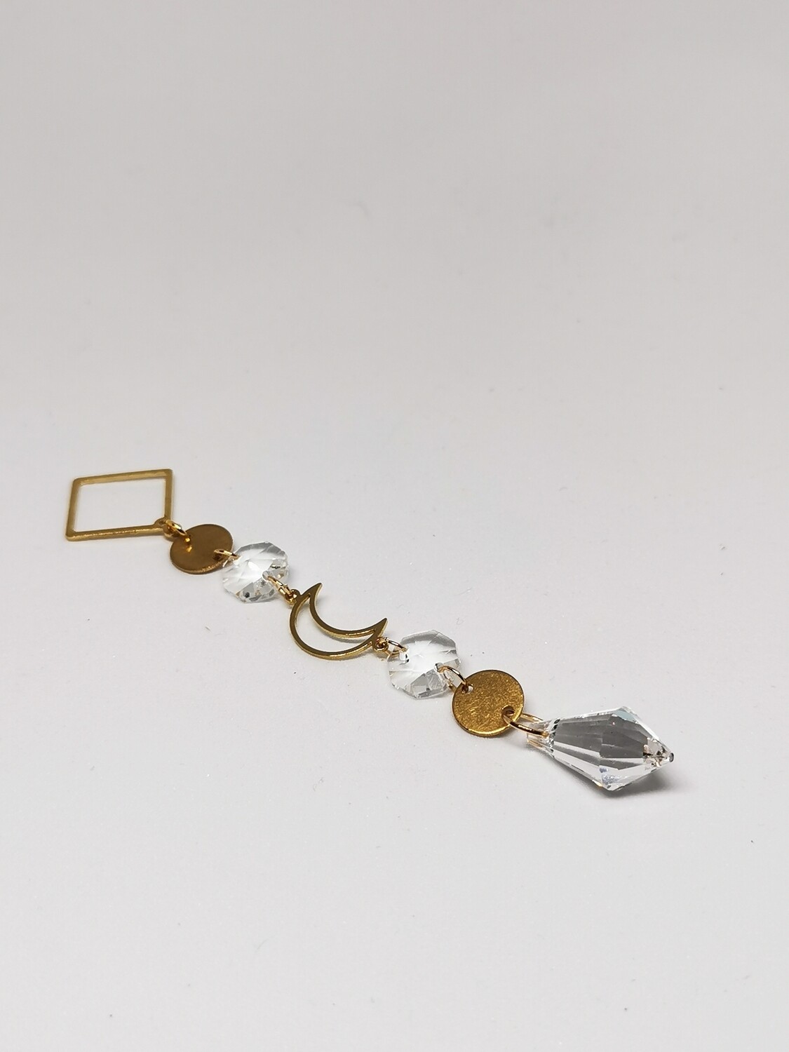 The Suncatcher Mini Mond filigran- Sonnenfänger mit kleinem Mond und Regenbogenkristallen 