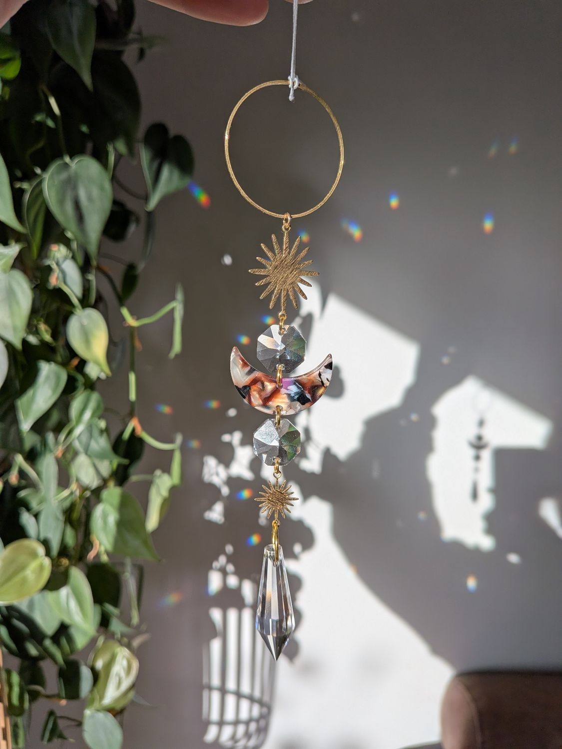 Suncatcher Small - Mystic Moon - mystischer Sonnenfänger mit Auge, Stern, Regenbogenkristallen