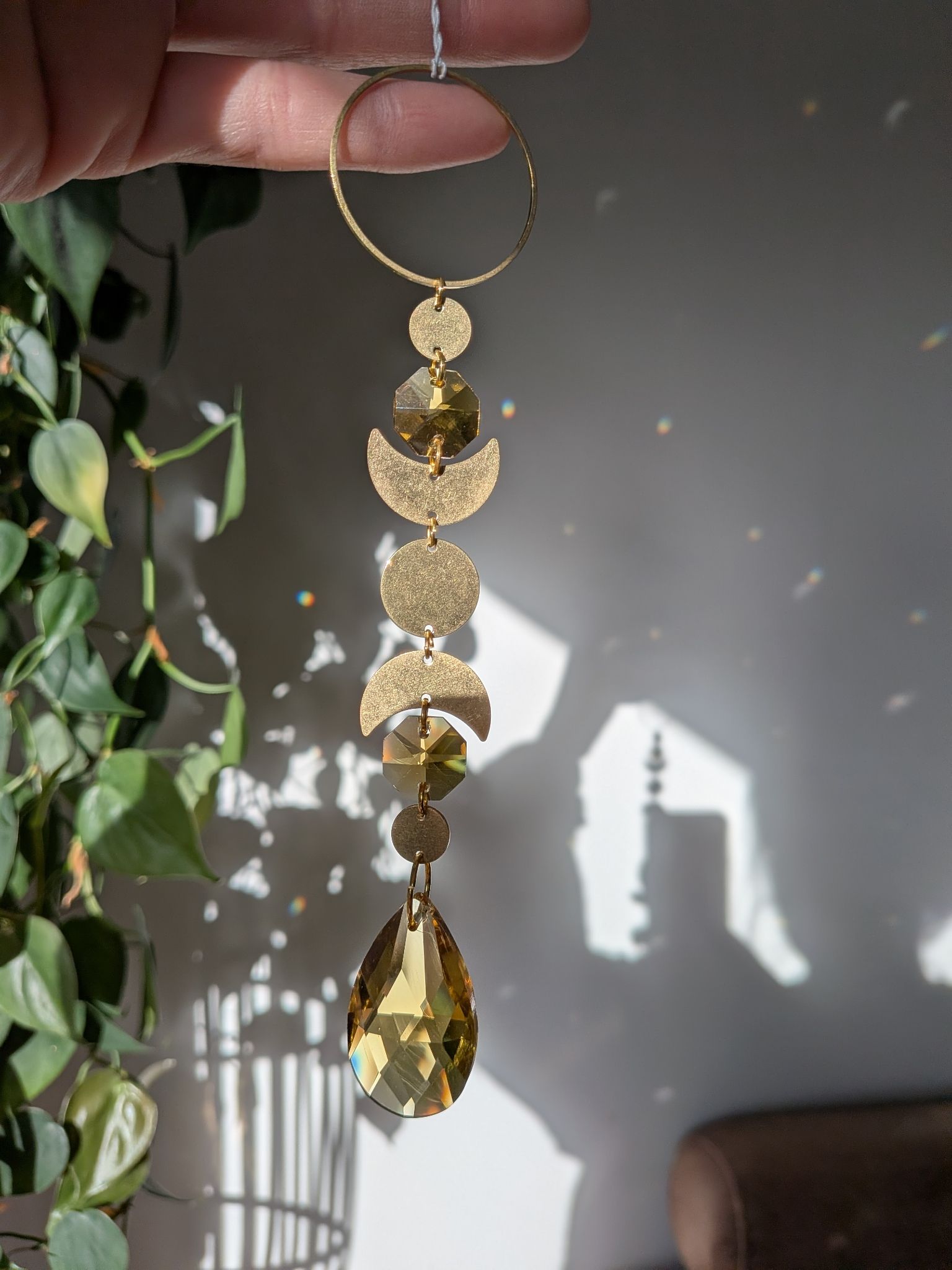 Suncatcher Small - Topaz Moon - Sonnenfänger mit gelben Regenbogenkristallen