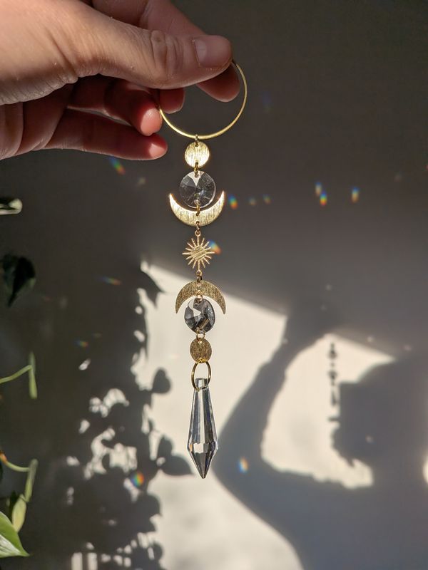 Suncatcher Small - Mystic Moon  - mystischer Sonnenfänger mit Auge, Stern, Regenbogenkristallen