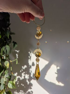 Suncatcher Small - Topaz Moon - Sonnenfänger mit gelben Regenbogenkristallen
