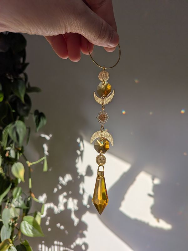 Suncatcher Small - Topaz Moon - Sonnenfänger mit gelben Regenbogenkristallen