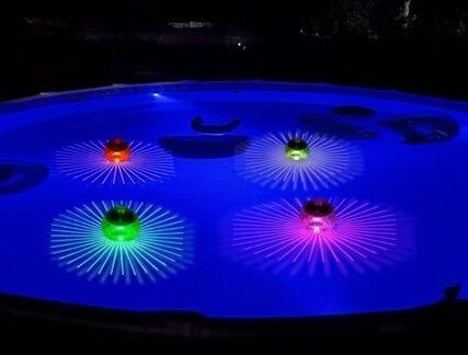 schwimmende Solarlichter