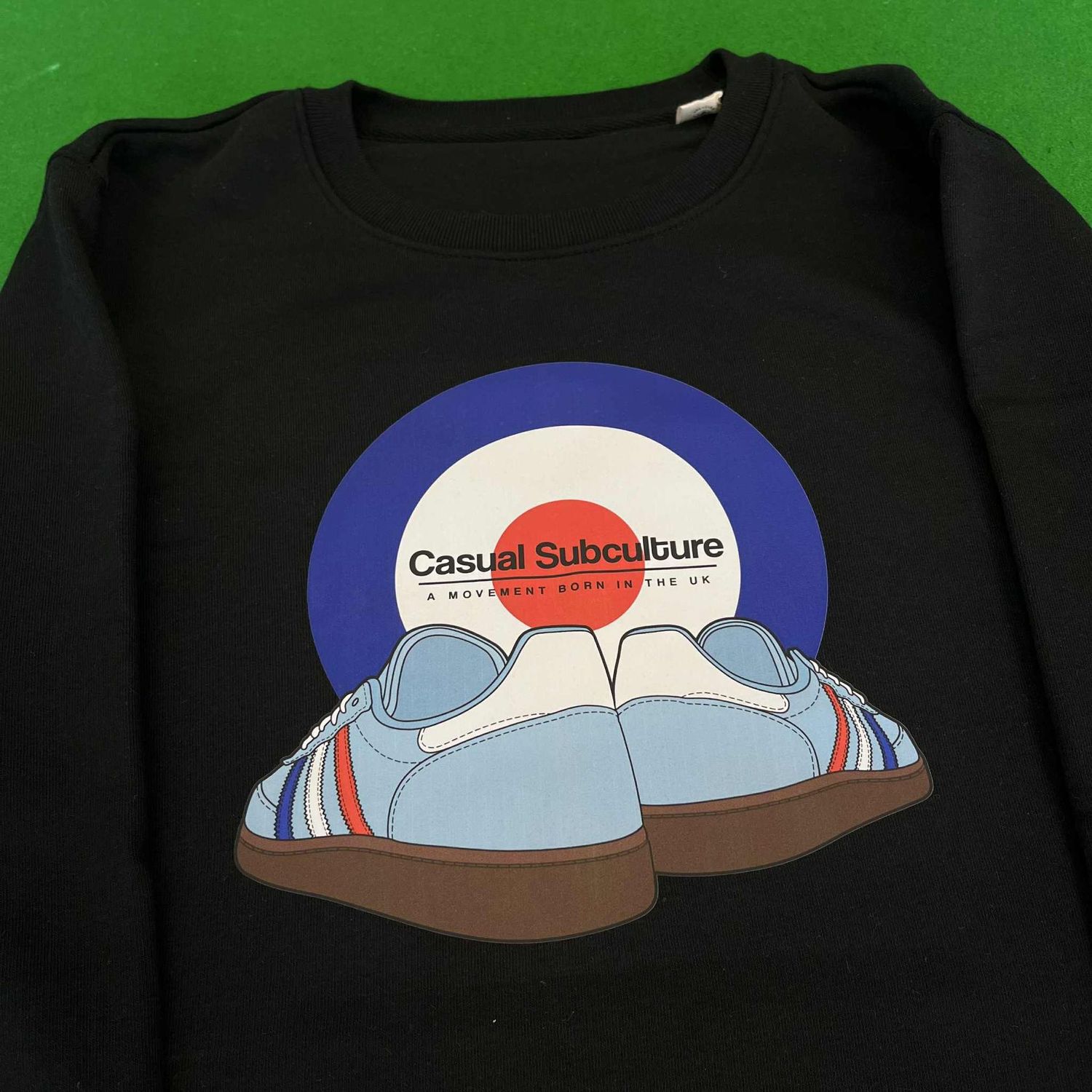 Mod Roundal Trainers Sweatshirt - Black  - SMALL