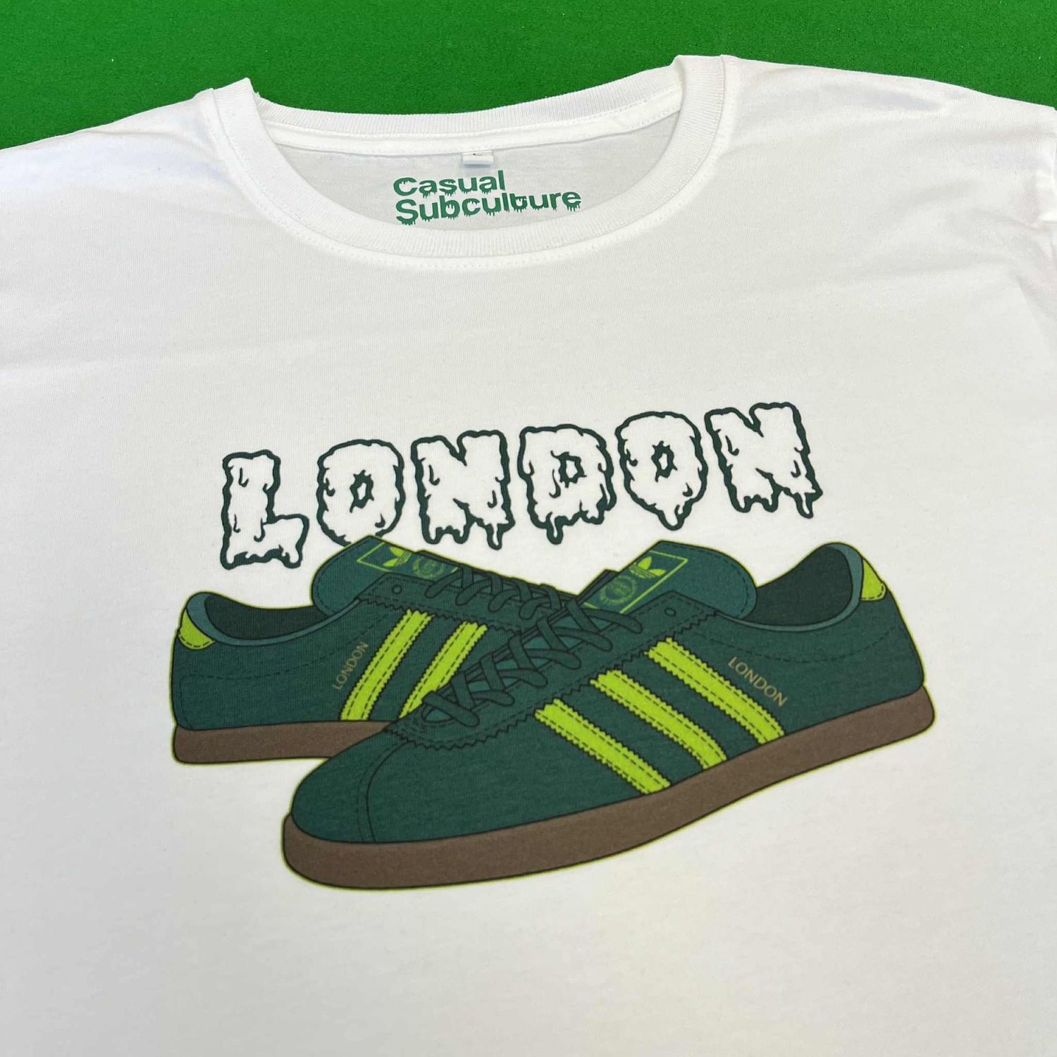 London Slimes Trainer T Shirt - White - LARGE