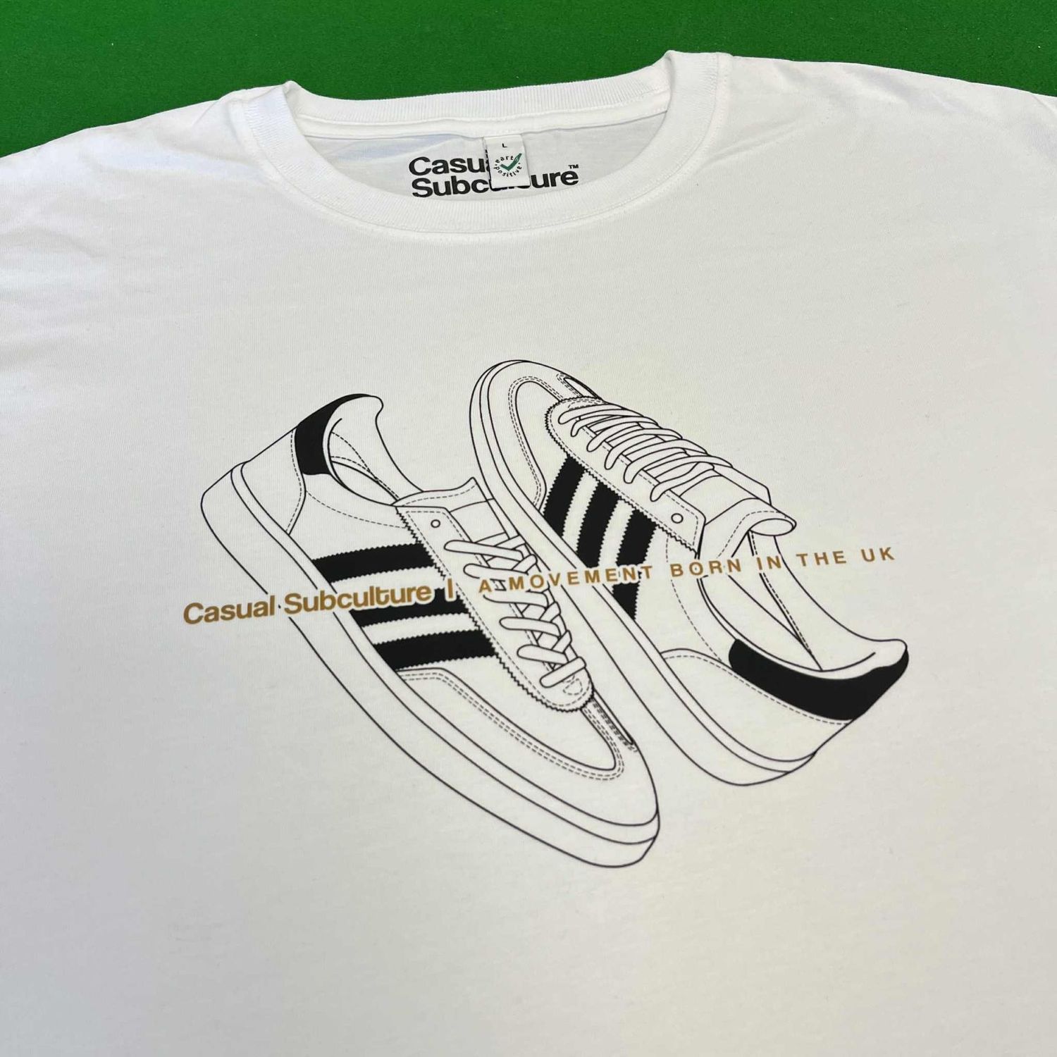 CS Silhouette Trainer T Shirt - White - LARGE
