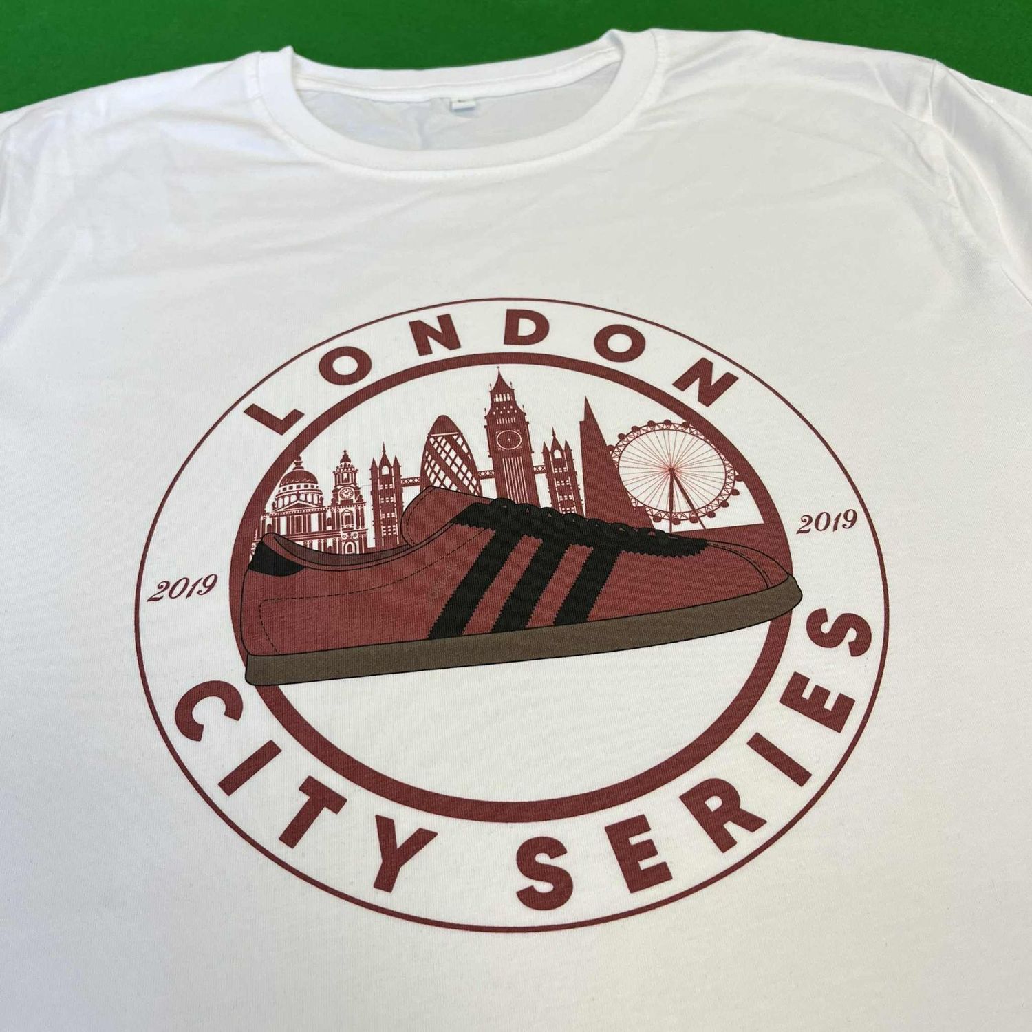 London City Series T Shirt - White - LARGE