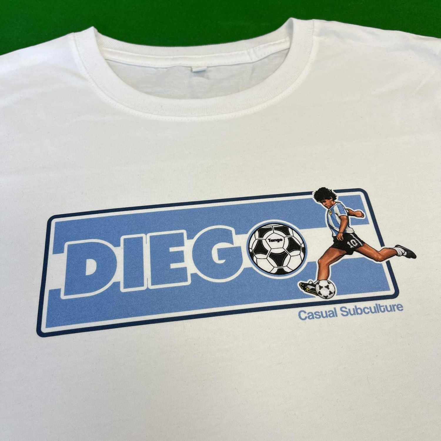 Diego Retro T Shirt - White - MEDIUM