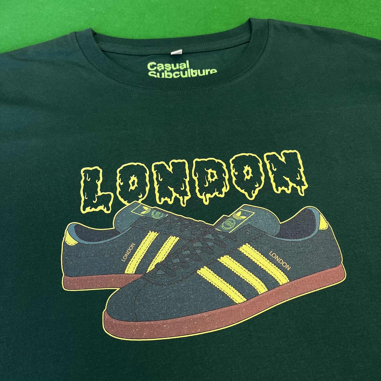 London Slimes Trainer T Shirt - Green - LARGE