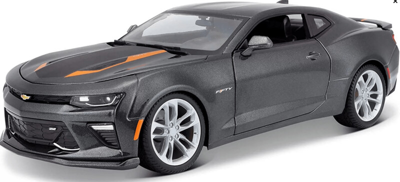 Maisto Modellino Special Edition Chevrolet 2017 Camaro Fifty