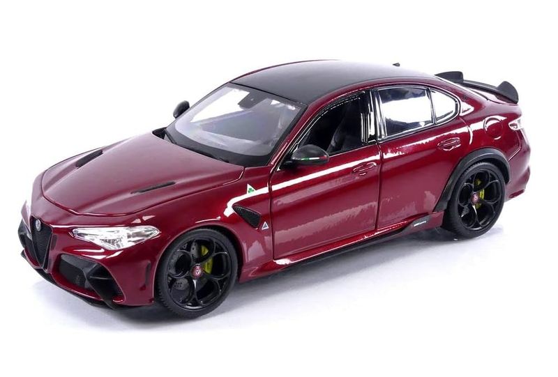 Bburago Alfa Romeo Giulia GTA Rossa Scala 1:18