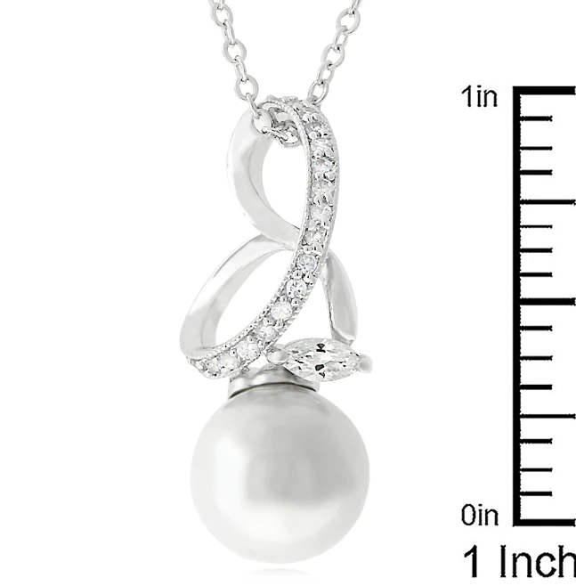 Royalty Pearl Necklace