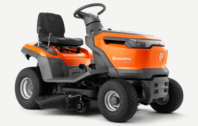 Trattorino tagliaerba Husqvarna TS 112