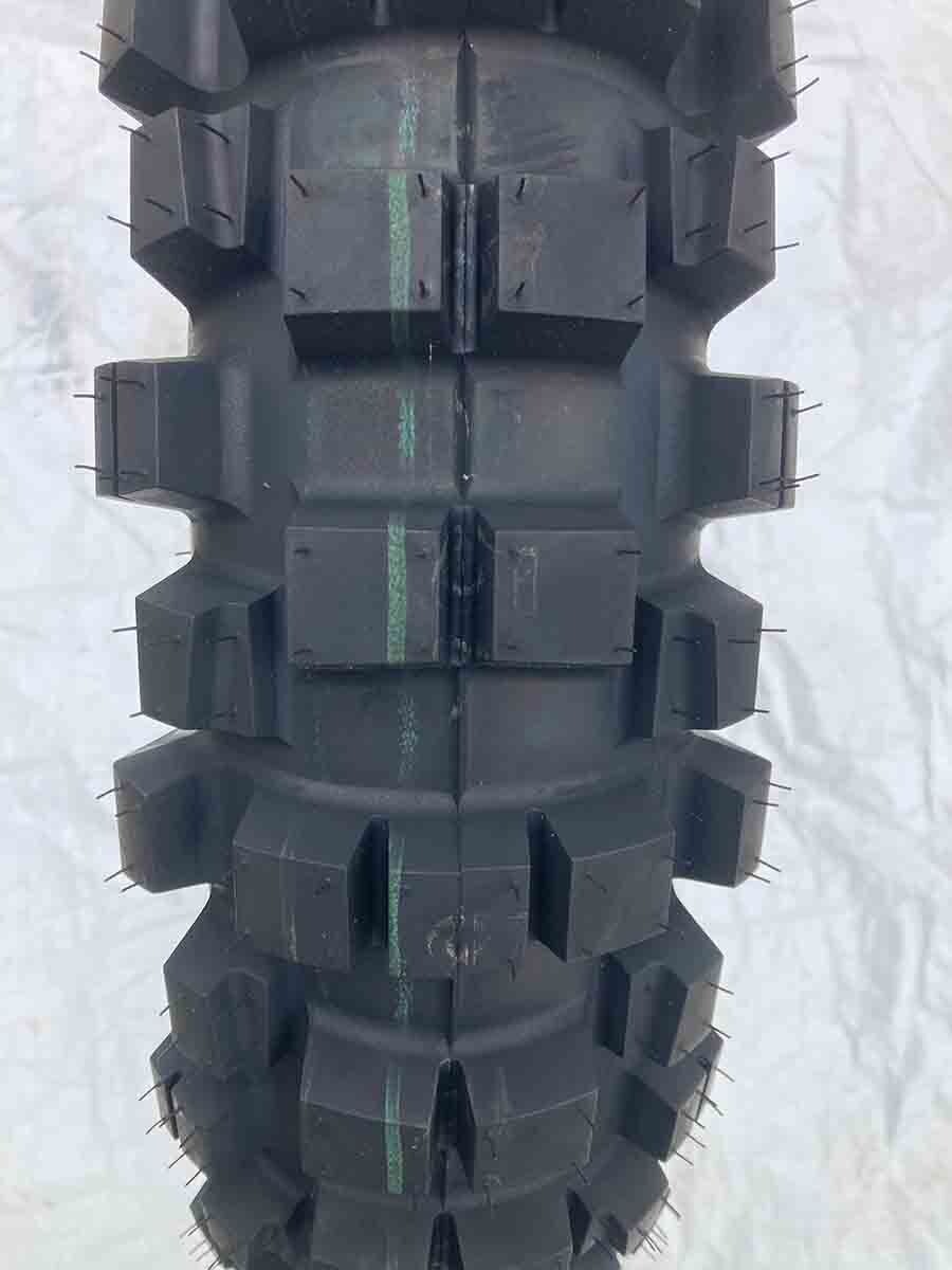 Shinko 525 'Cheater' Rear Tire. Great for Rocky Terrain. Soft Compound. 110/100-18.