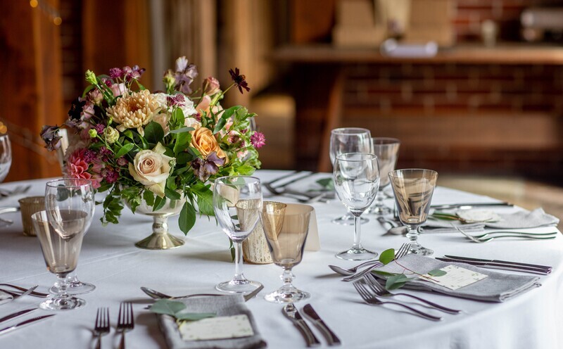 Table centre flower vessel