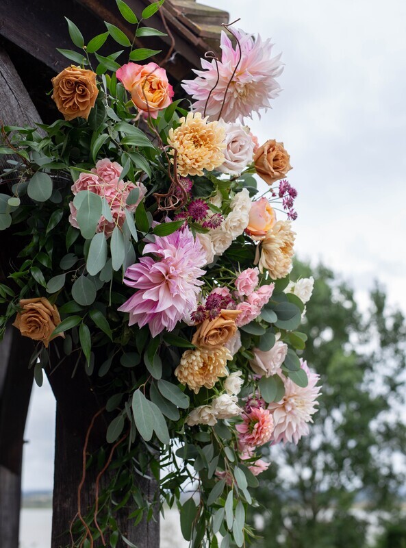 Gazebo floral decor