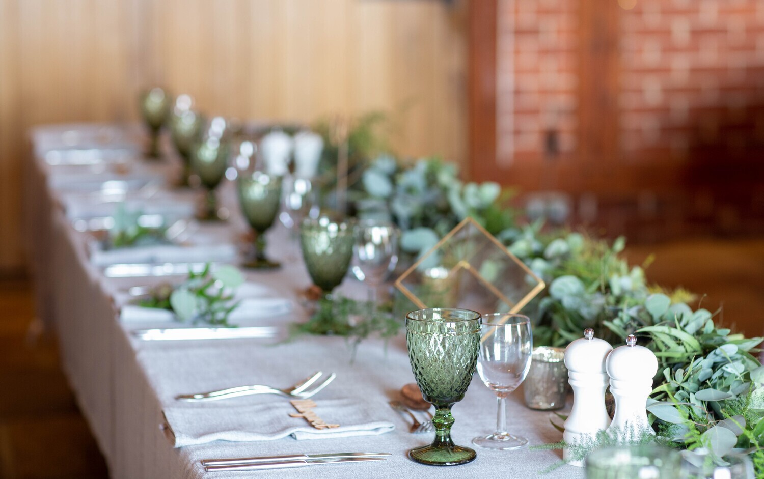 Grey top table cloths