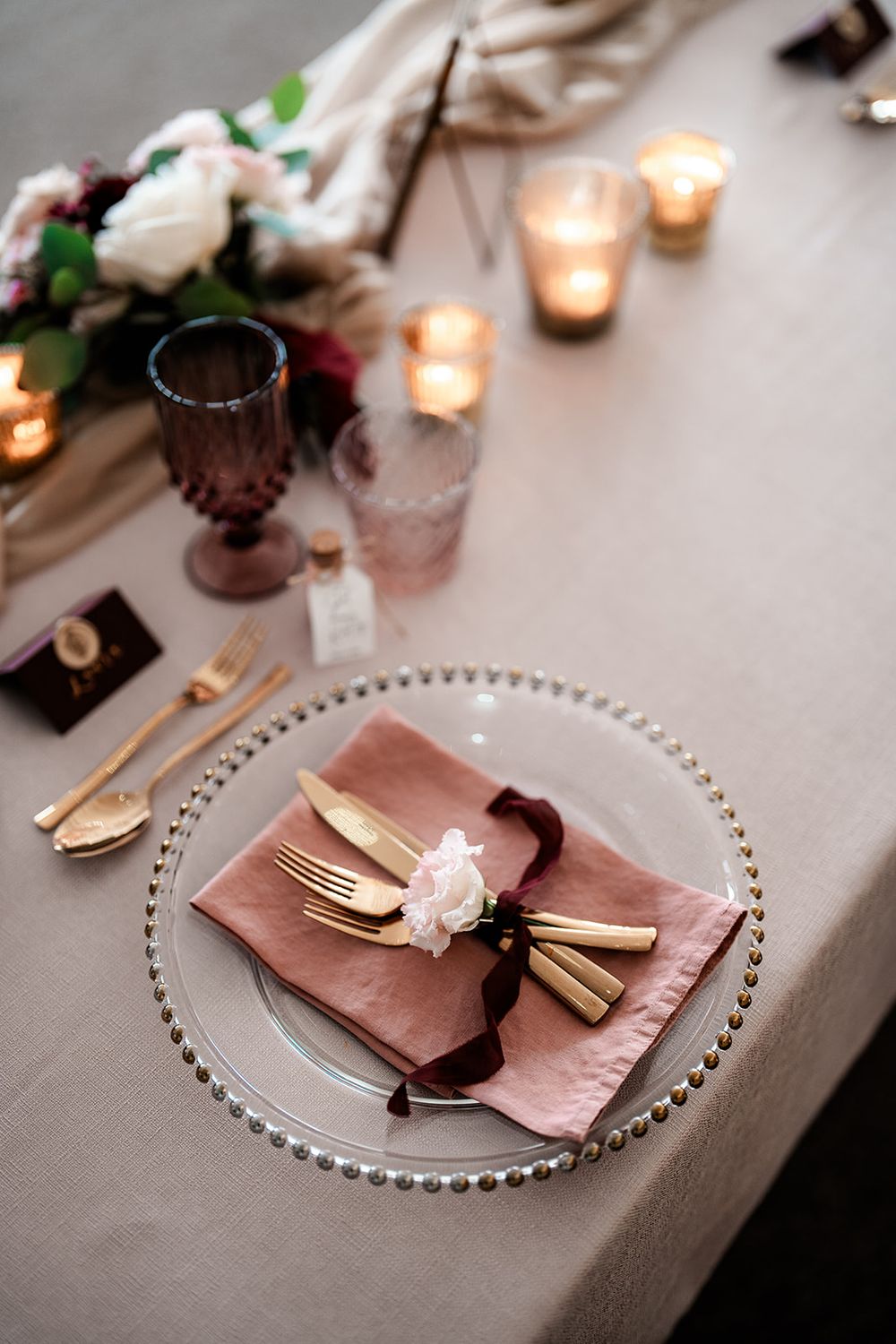 Silk ribbon cutlery ties