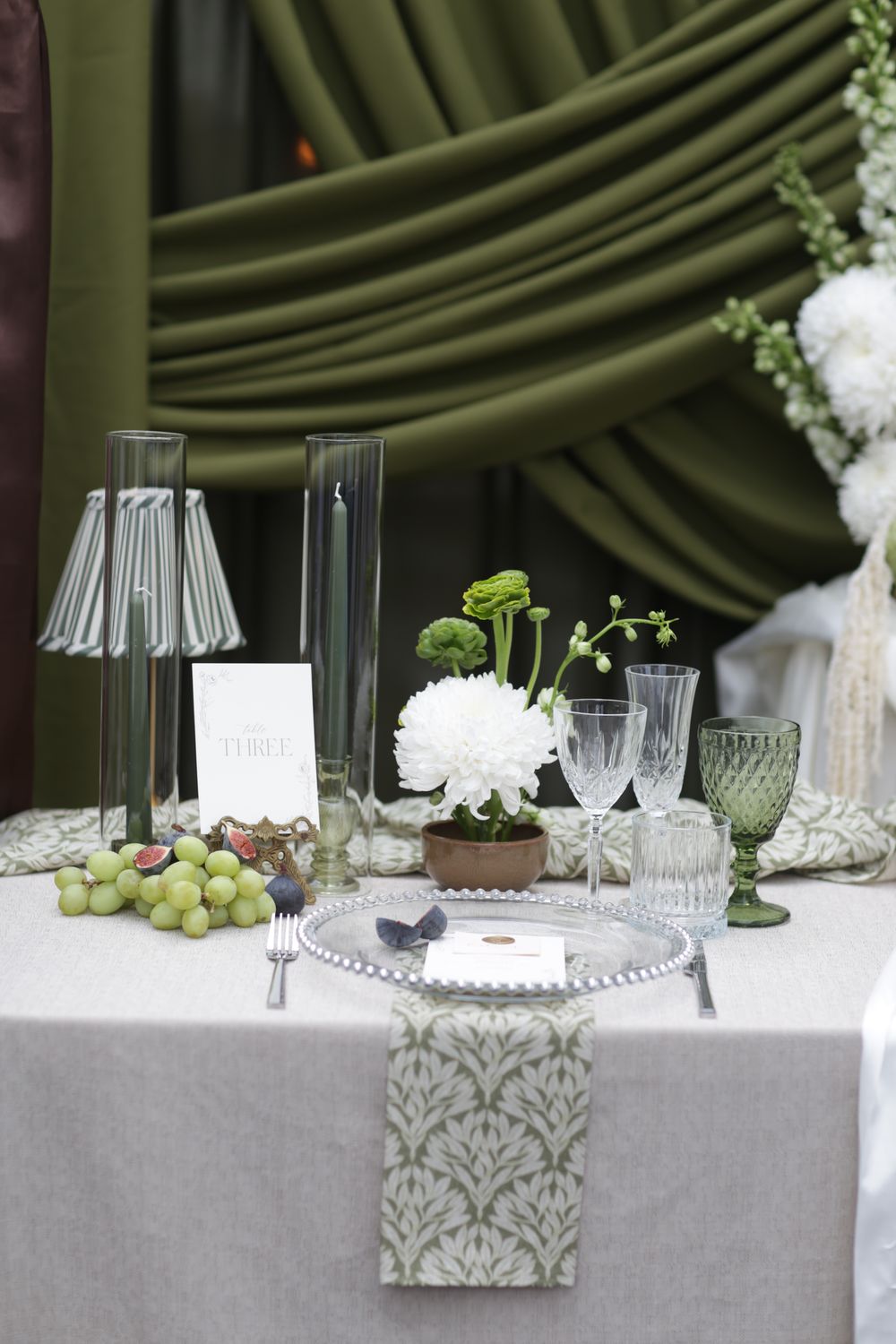 Olive bespoke print linen mix napkins