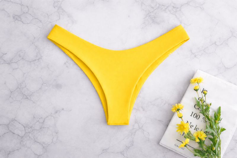 BUTTERFLY BOTTOM | YELLOW BUTTERFLY BOTTOM | YELLOW