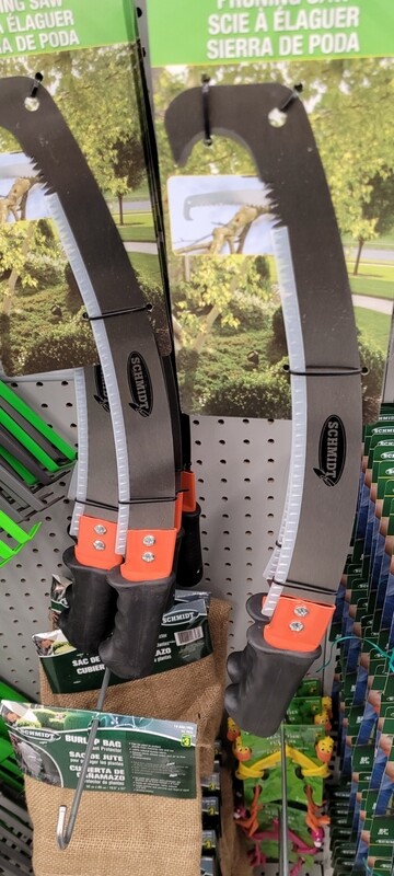 Pruning saw