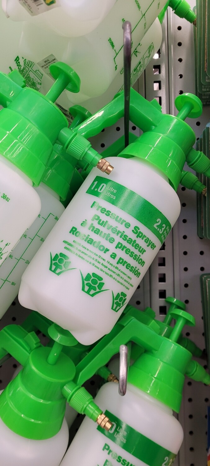 Garden spray bottle
