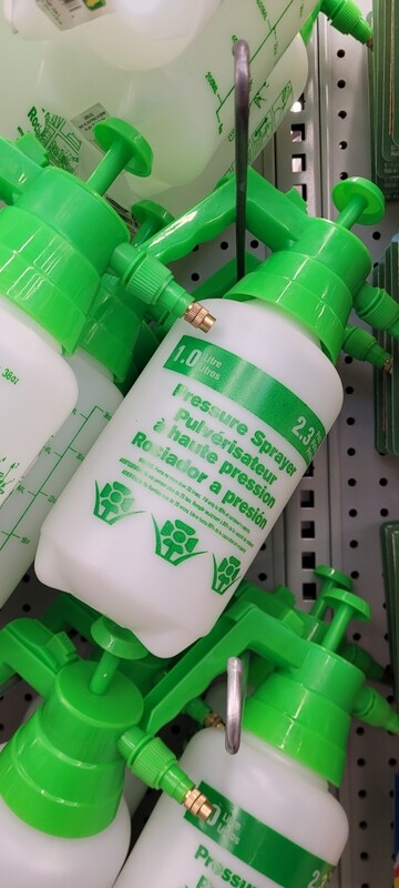 Garden spray bottle
