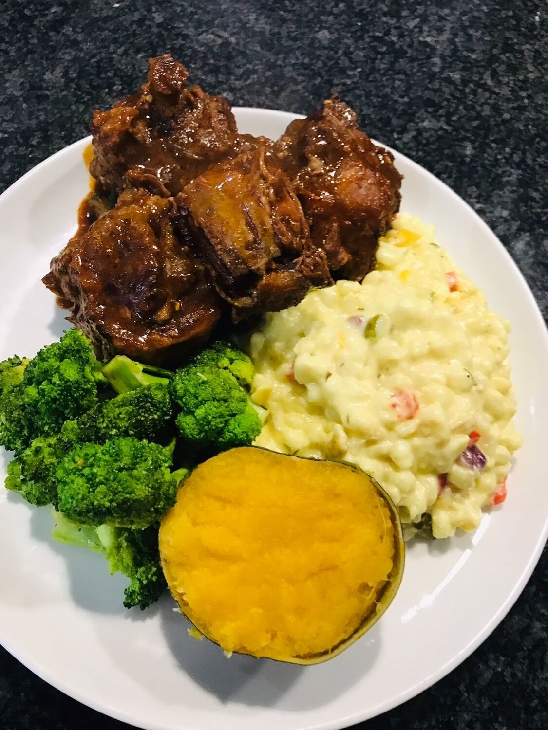 Oxtail meal