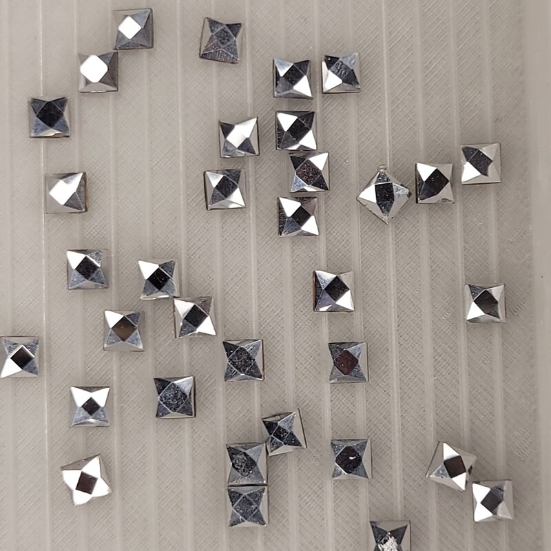 5mm Shimmer Stones Silver