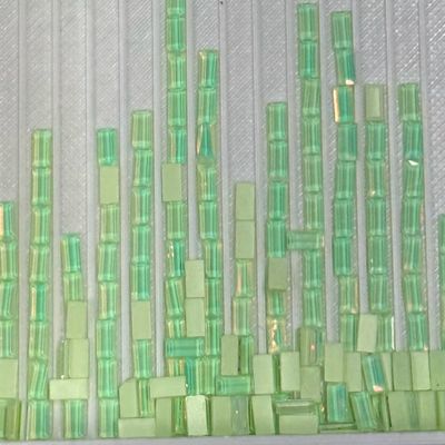 2.5mm X 5MM Shimmer Stones Green