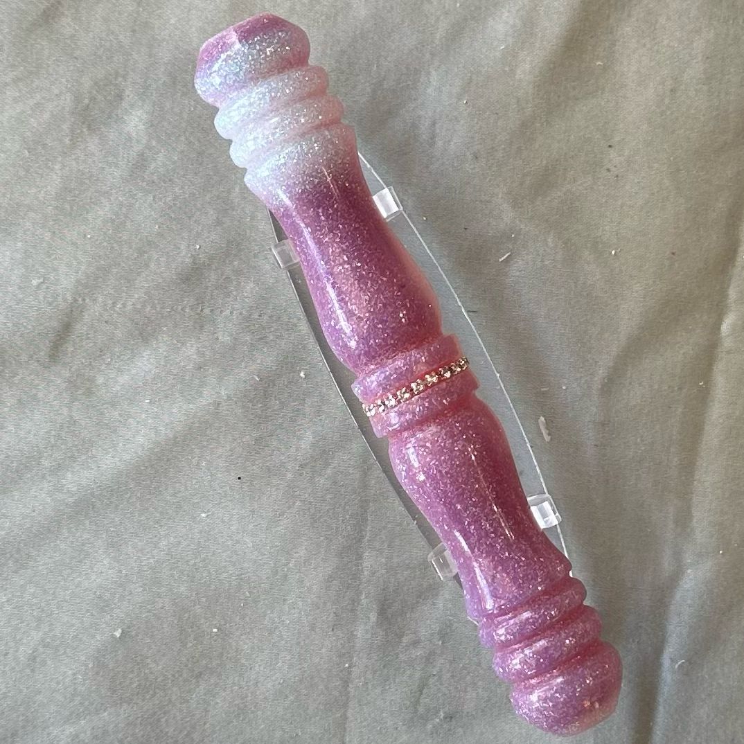 ***Diamond painting Pen 6” Color Changing