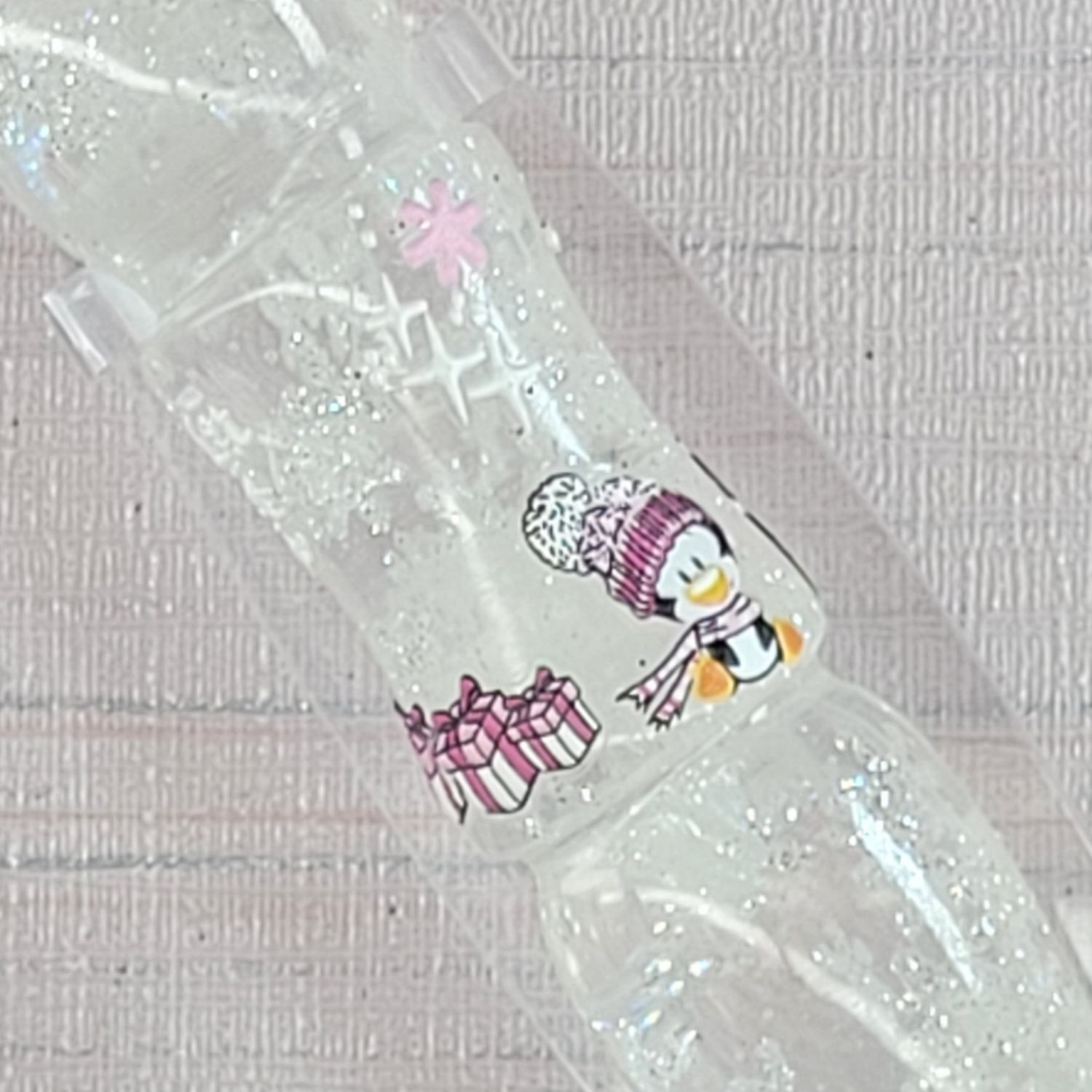 ***Diamond painting Pen 6” White glittered snowflakes