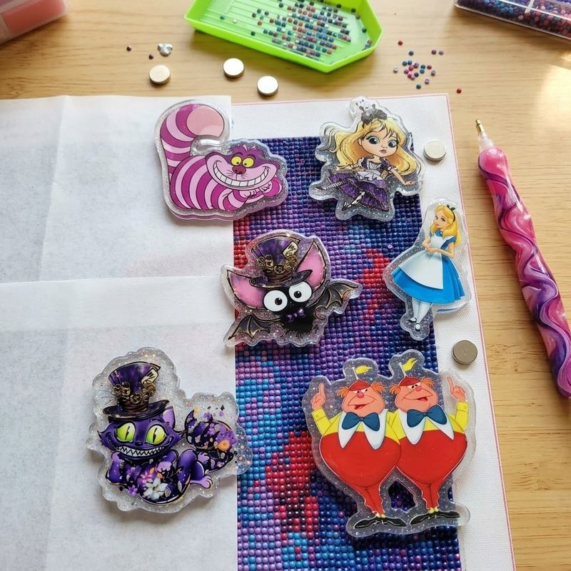 Cover Minder ALICE IN WONDERLAND