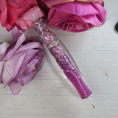 ***Diamond painting Pen 5.25" Changes Color in Sunlight