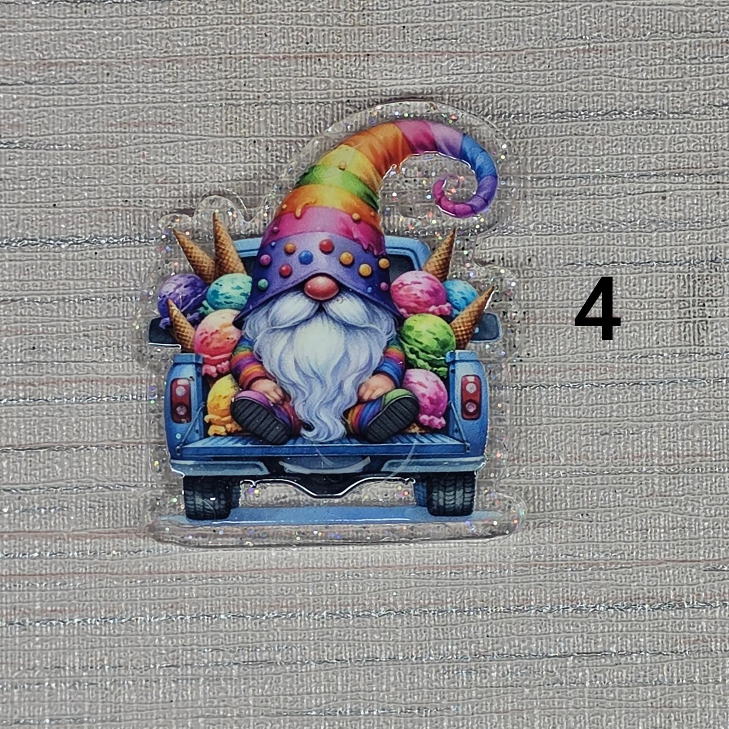 Cover Minder "Pastel Gnomes"