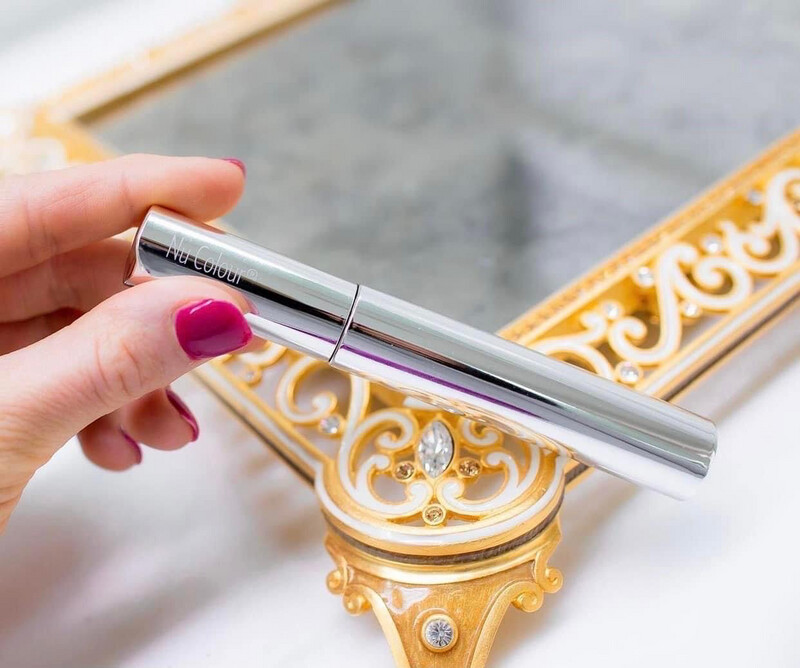 Curl N Lash mascara