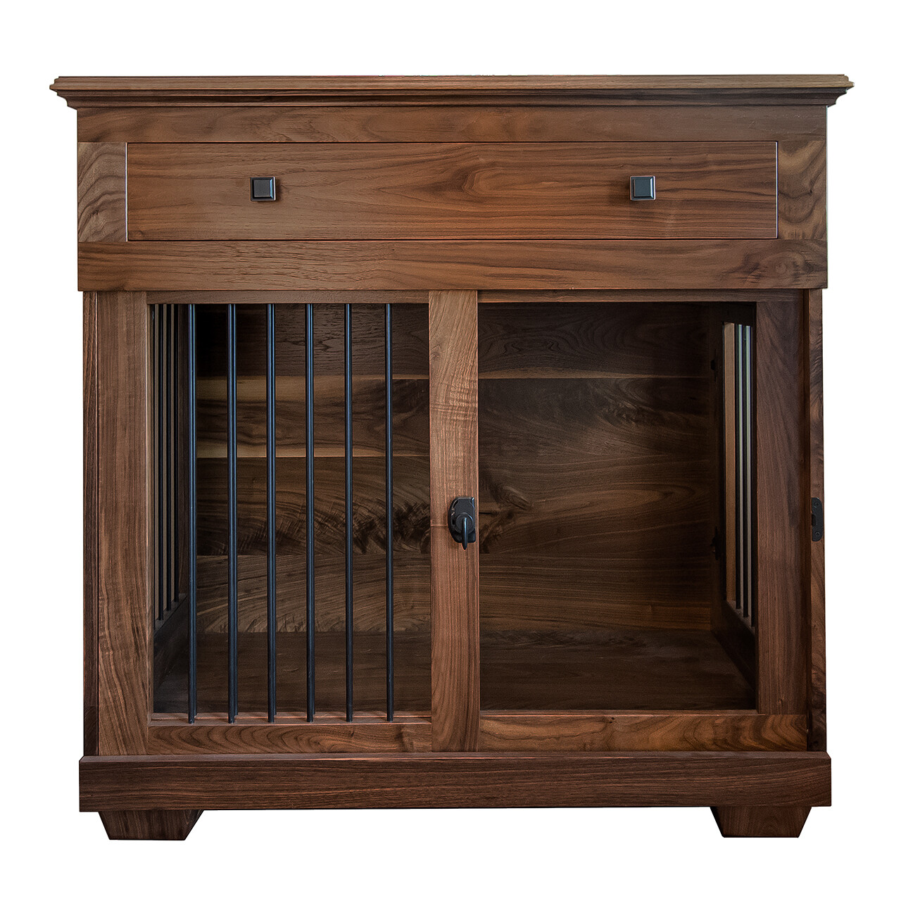 Single Large Hundden + Drawers