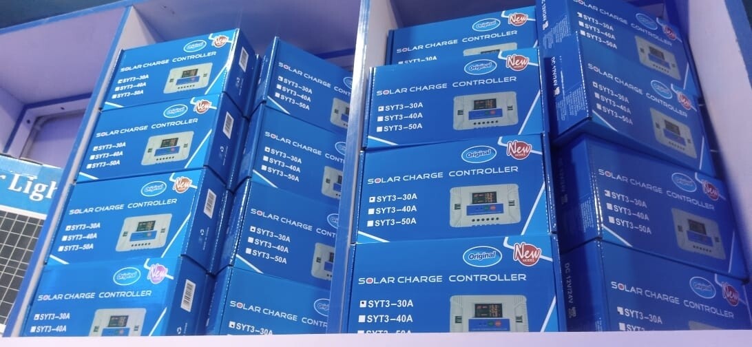30ahmps solar charge controller