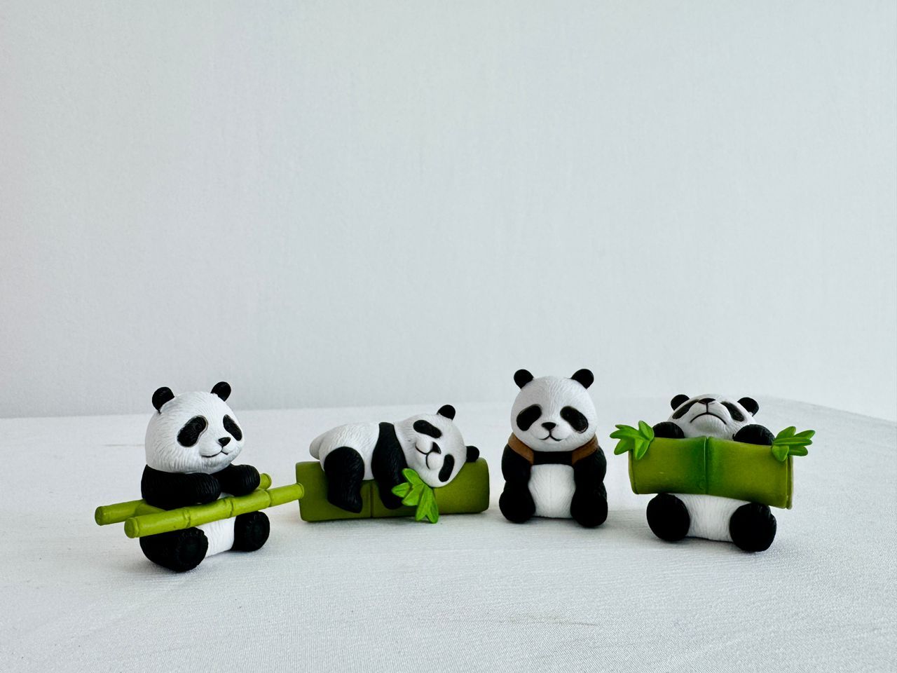 Showpiece - Mini Panda