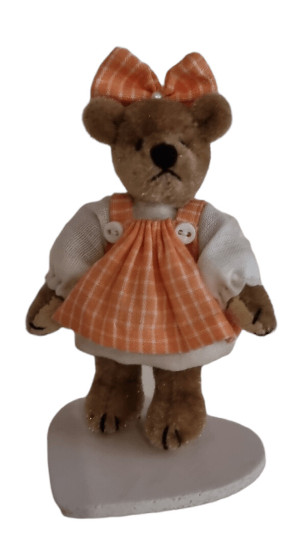 Mädchen mit Schleife