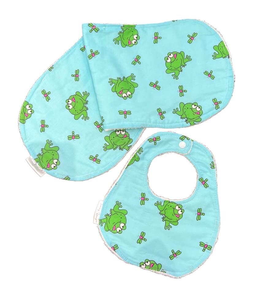 Bib & Burp Set 18