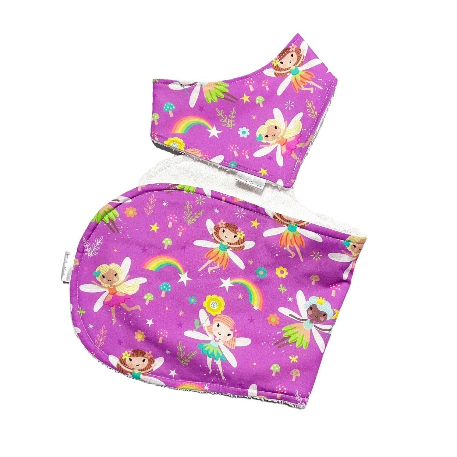 Bib & Burp Set 49