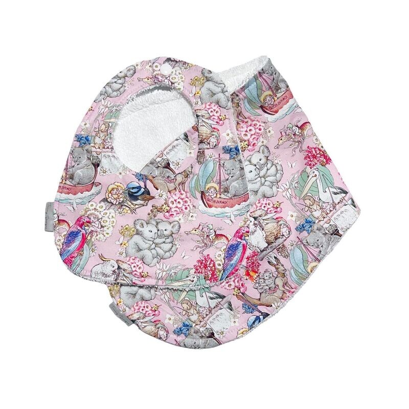 Bib & Burp Set 67