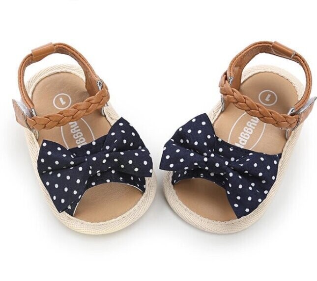 Baby Shoes 60