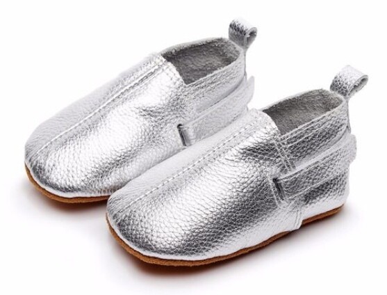 Baby Shoes 100