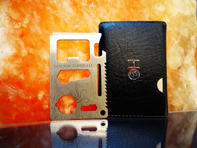 Multi-Tool-Card aus massivem Edelstahl. Praktisches Werkzeug für den Geldbeutel mit 11 Funktionen
