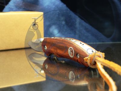 Crocodile EDC - Premium Pocket Knife - Sharp D2 Blade with Stainless Steel Handle &amp; Exclusive Red Sandalwood Grip