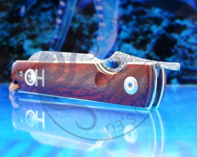 Resilient Ranger Pocket Knife with 76-layer Damascus Steel and VG-10 Core, Exclusive Rosewood Handle