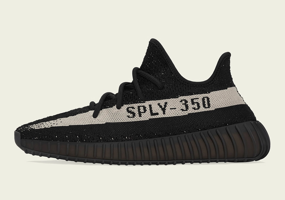 Adidas yeezy oreo v2 hotsell